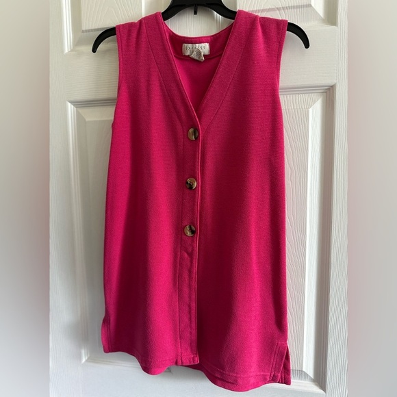 Vintage Express Tricot Fuchsia Sleeveless Vest with Buttons - Picture 1 of 4